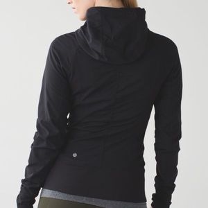 Lululemon in flux jacket